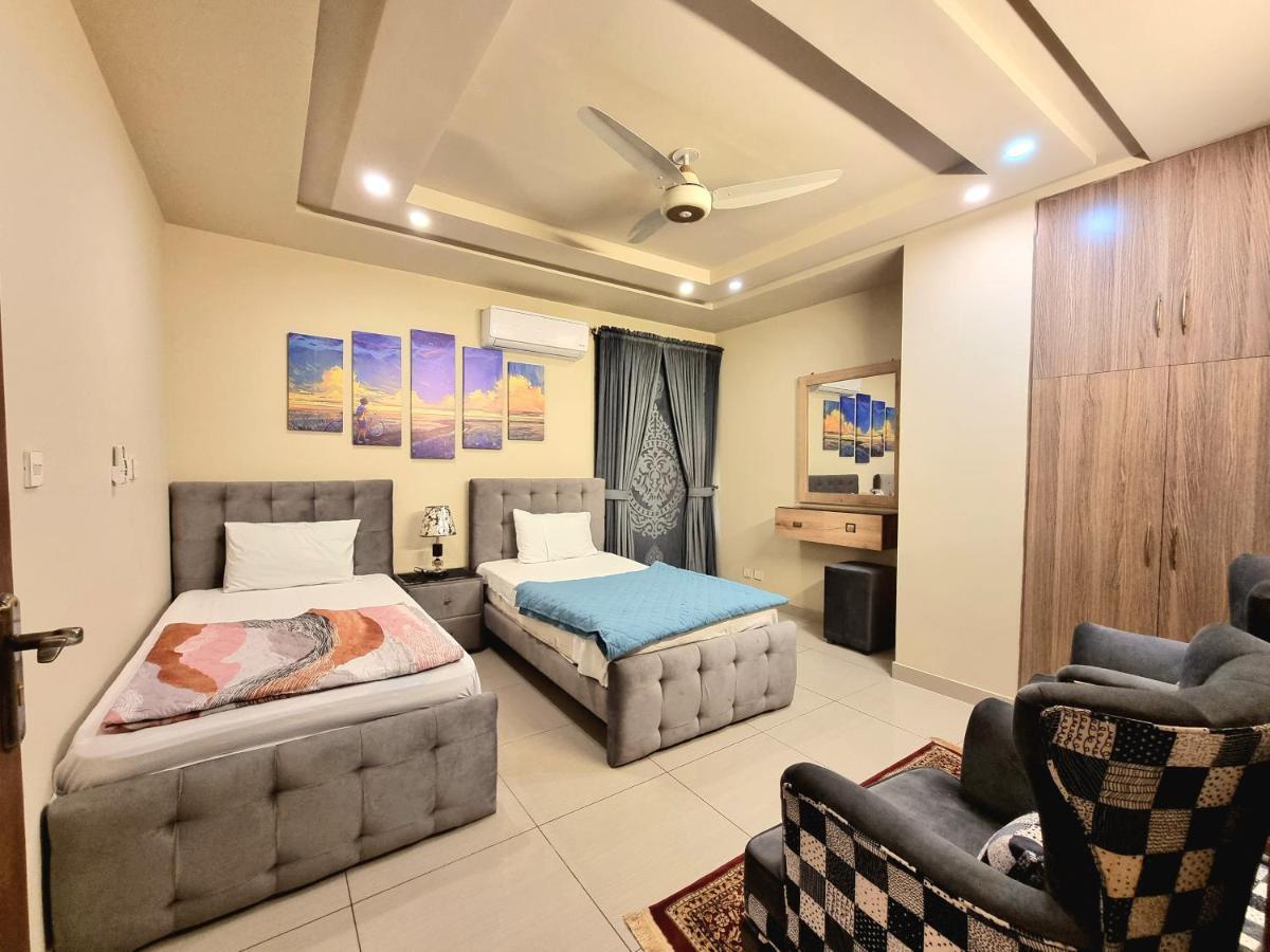 The Millenial Apartments & Suites Bahria Town Rávalpindí Exteriér fotografie