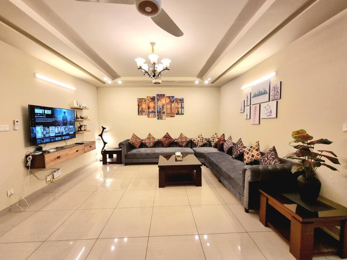 The Millenial Apartments & Suites Bahria Town Rávalpindí Exteriér fotografie
