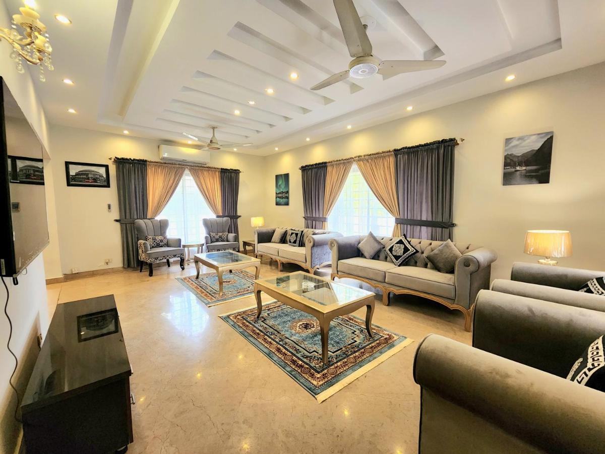 The Millenial Apartments & Suites Bahria Town Rávalpindí Pokoj fotografie