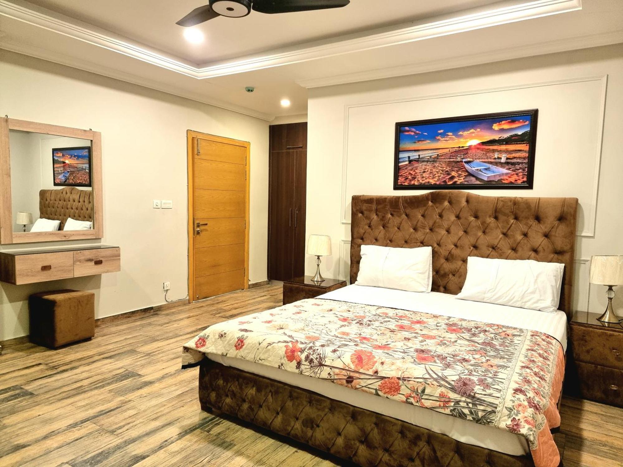 The Millenial Apartments & Suites Bahria Town Rávalpindí Pokoj fotografie