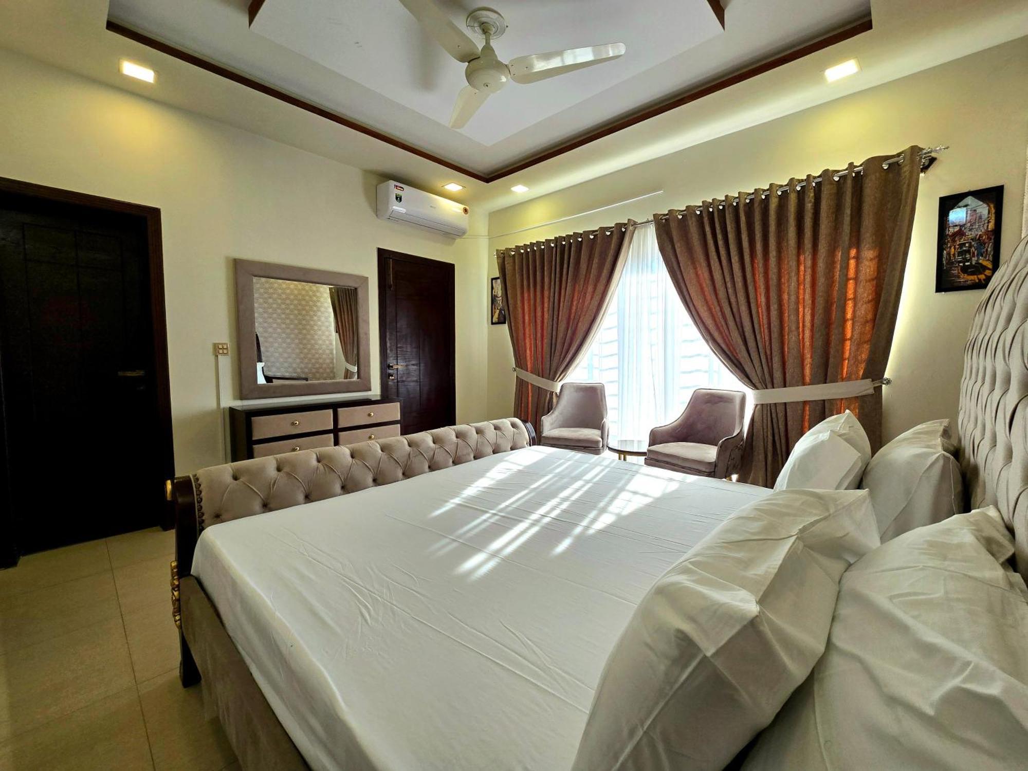 The Millenial Apartments & Suites Bahria Town Rávalpindí Pokoj fotografie